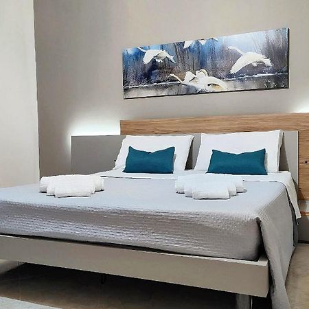 Fd Apartments - Zoe Prestigioso Appartamento Vicino Alla Stazione E Al Centro Monopoli Extérieur photo